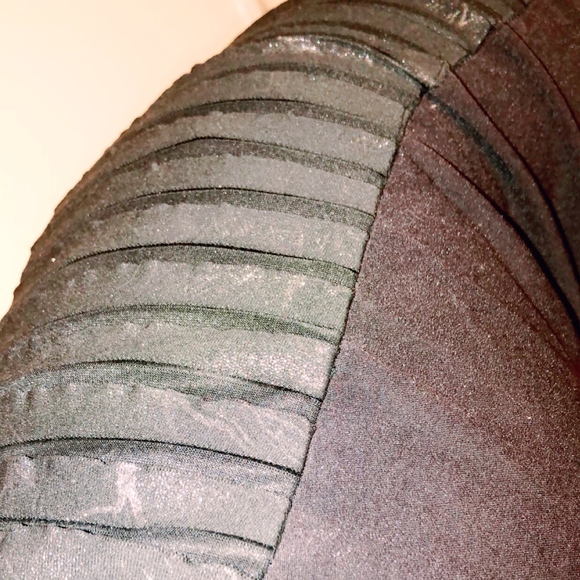 DOTS black high waisted pencil skirt - Picture 3 of 4